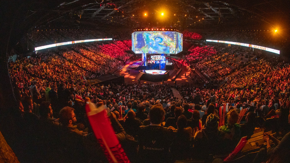 FPX战胜JDG后遭遇极端粉丝骚扰